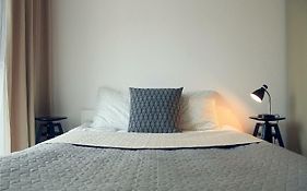 Shoq Studio Nice Apartment With Private Parking